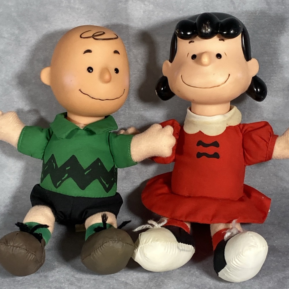 Vintage McDonalds Happy Meal Peanuts Lucy and Charlie Brown 10'' Plush Toys 1993